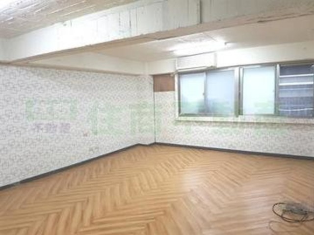 Zhongshan - 台北市中山區新生北路, Zhongshan District 01