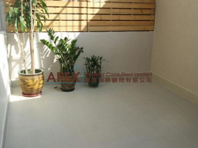 Sai Ying Pun - 48-50, Second Street 01