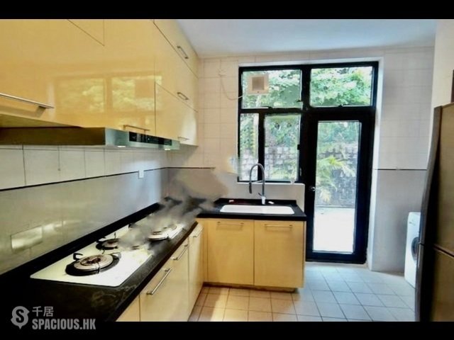Mui Wo - Regent Villa 01