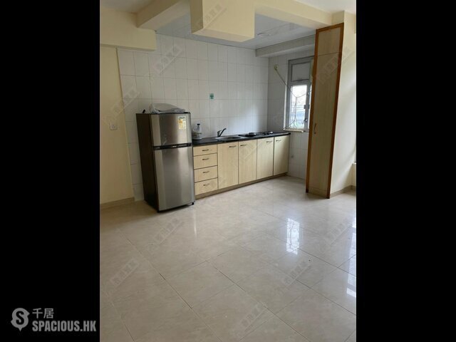 Lai Chi Kok - Ching Lai Court 01