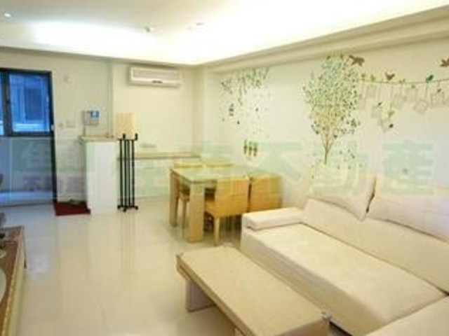 Songshan - 台北市松山區南京東路, Songshan District 01
