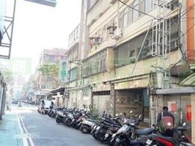 松山区 - 105台湾台北市松山區東興路 01