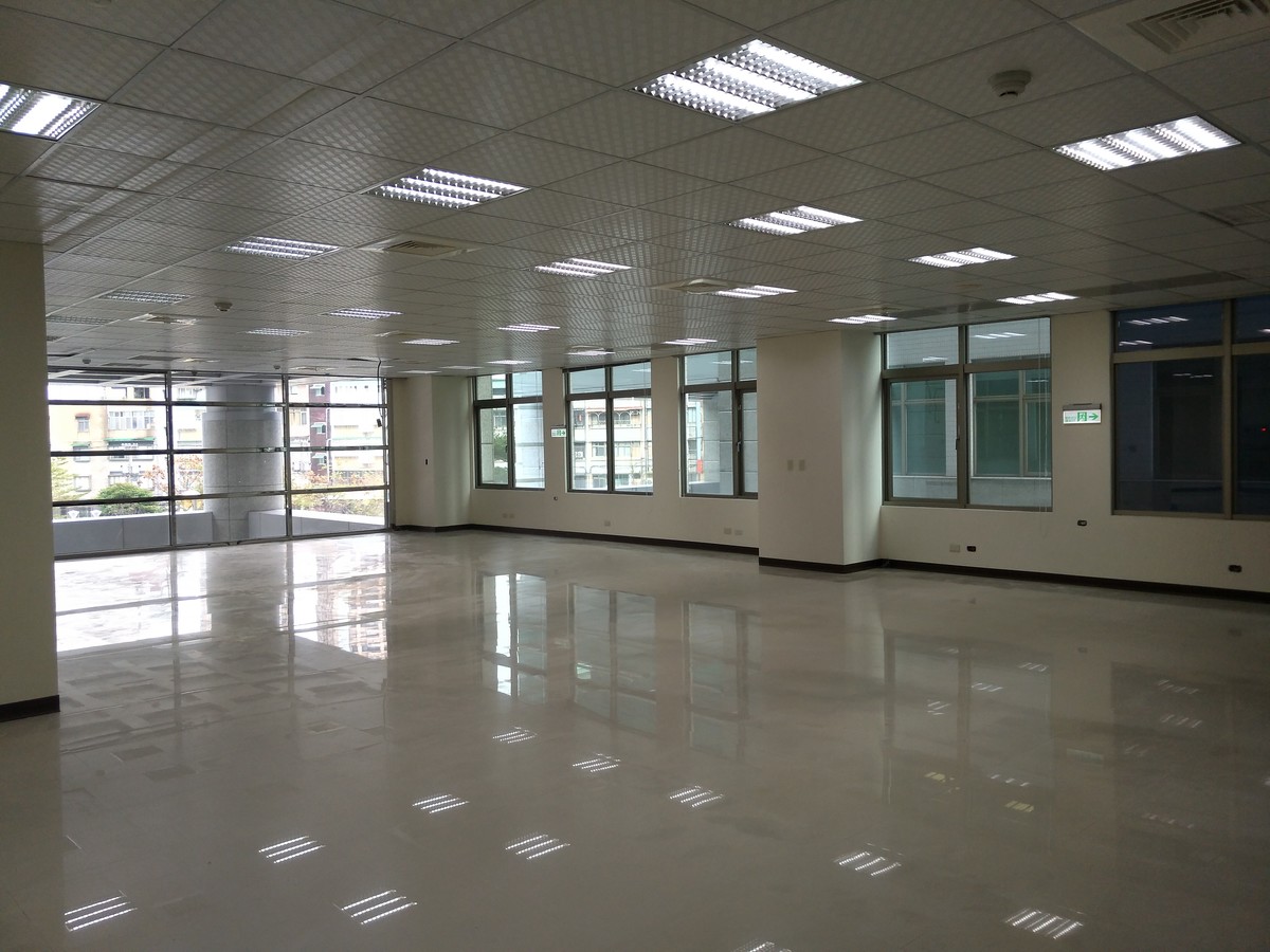 內湖區 - 114台灣台北市內湖區內湖路一段XX號 01