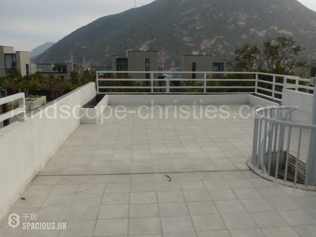 Repulse Bay - 11-12B, Headland Road 01