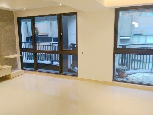信义区 - 110台湾台北市信義區忠孝東路五段X號 01