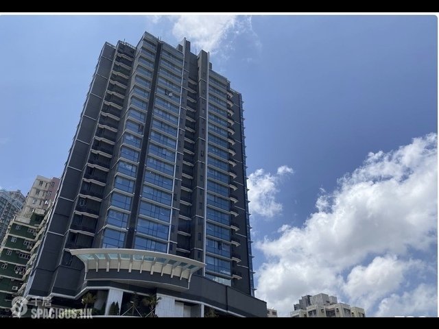 Tuen Mun - SkyeHi 01