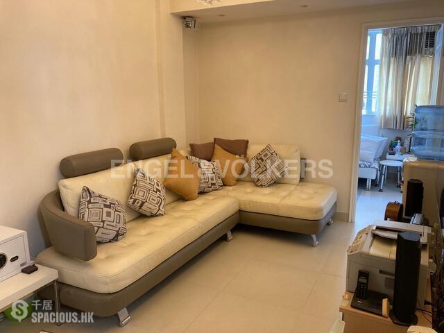 Wan Chai - Glory House 01