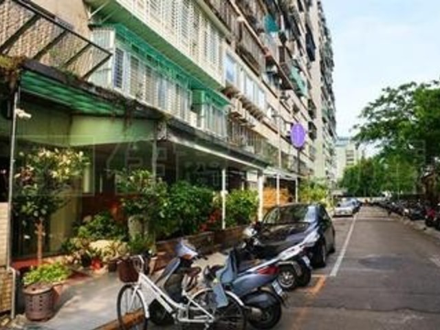 大安区 - 106台湾台北市大安區建國南路二段 01