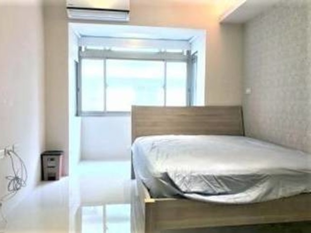 Daan - 台北市大安區仁愛路, Daan District 01