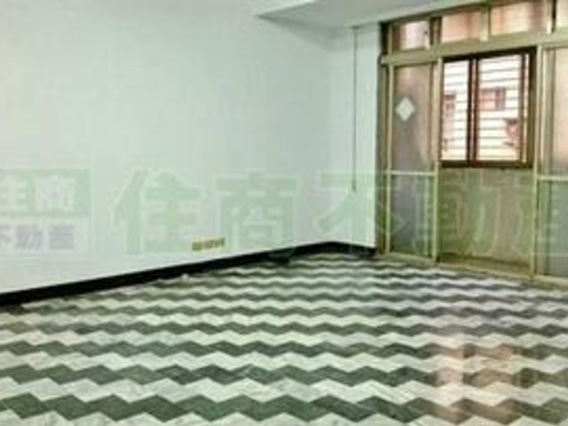 松山区 - 105台湾台北市松山區新東街 01