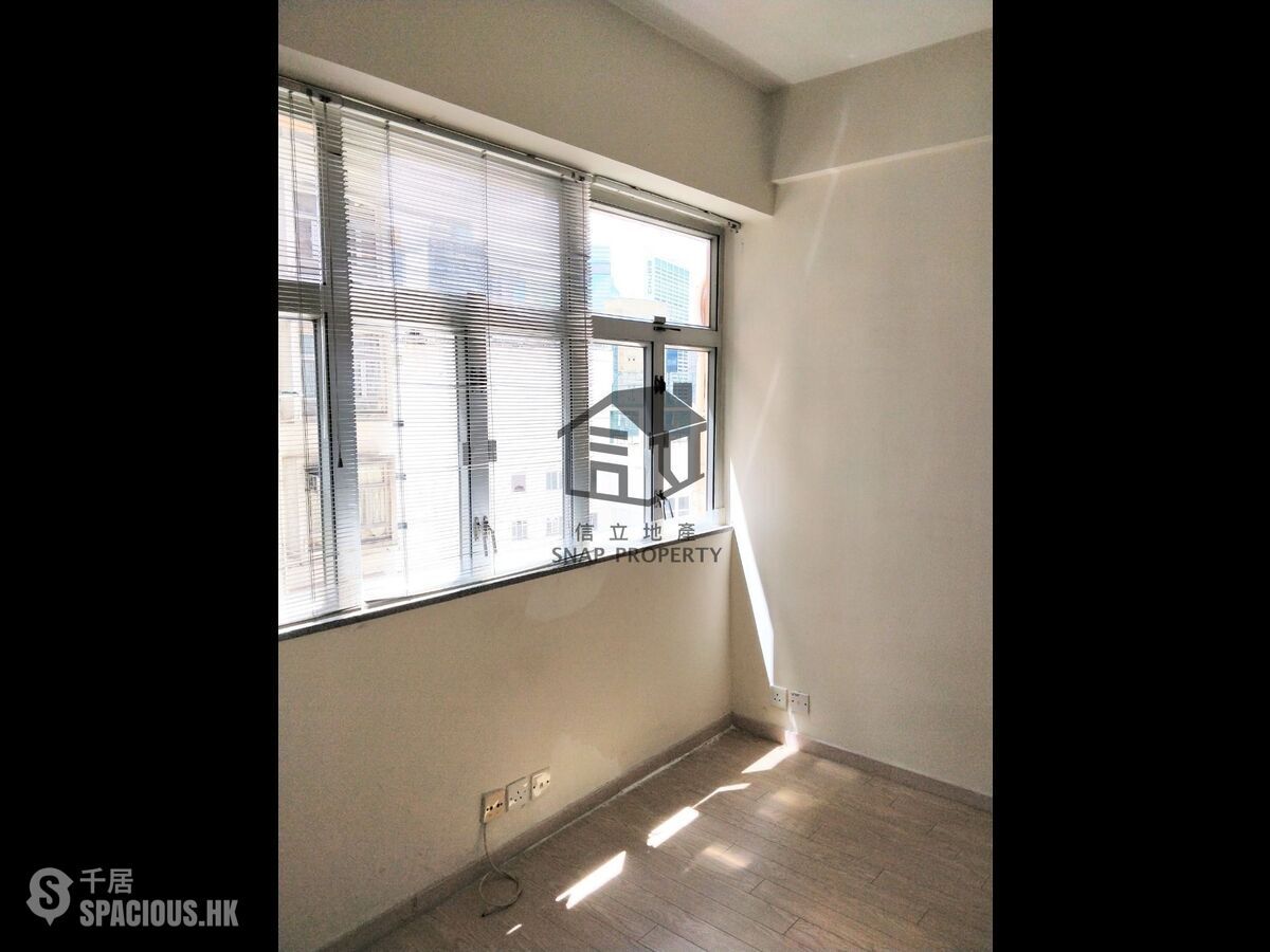 Tai Hang - Rhenish Mansion 01
