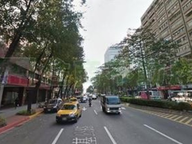Daan - 台北市大安區忠孝東路, Daan District 01
