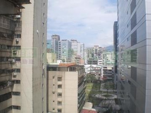 松山區 - 105台灣台北市松山區八德路四段 01