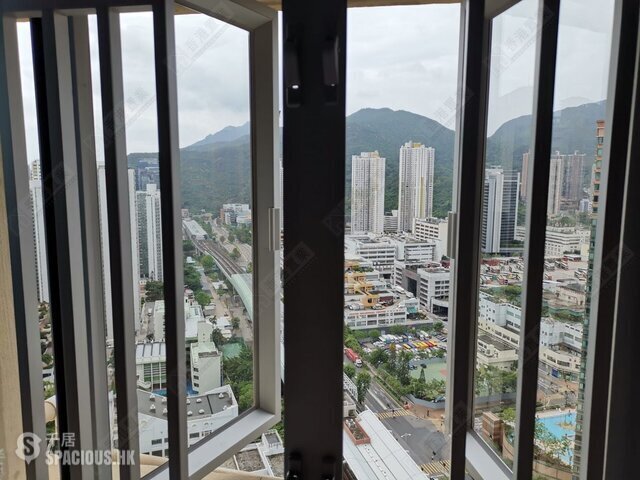 Sha Tin - Yue Tin Court 01