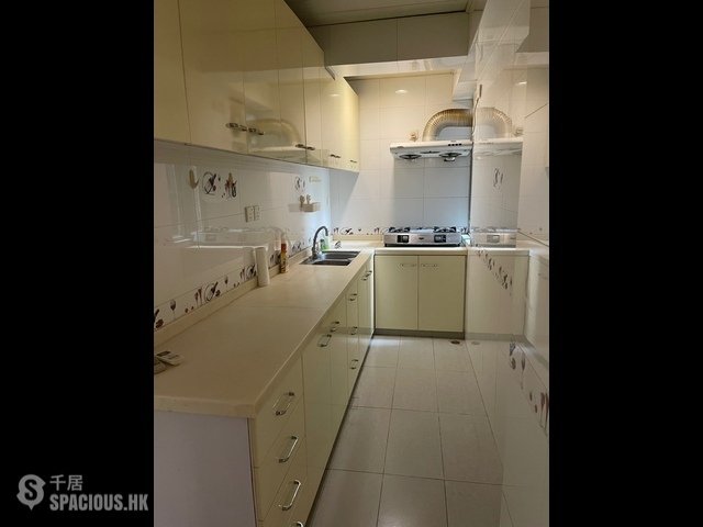 Kwun Tong North - Yuet Ming Building 01