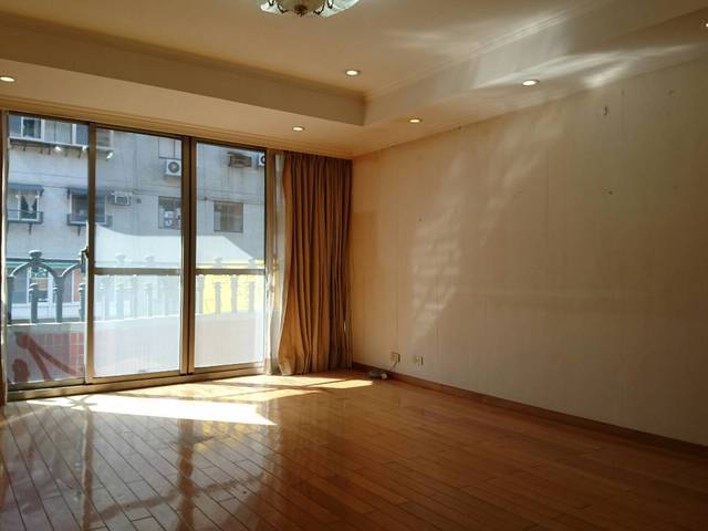 Zhongshan - No. XX, Songjiang Rd, Zhongshan District, Taipei City, Taiwan 104 01