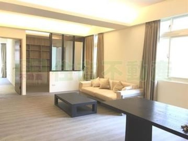Songshan - 台北市松山區光復北路, Songshan District 01