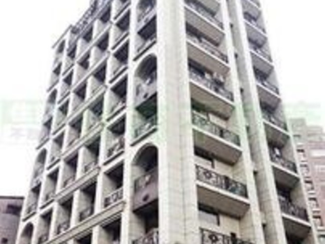 Zhongshan - 台北市中山區松江路, Zhongshan District 01