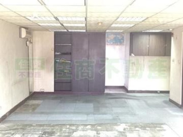 Zhongshan - 台北市中山區長安東路, Zhongshan District 01