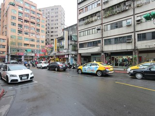 Datong - XXX Taiyuan Road, Datong, Taipei 16