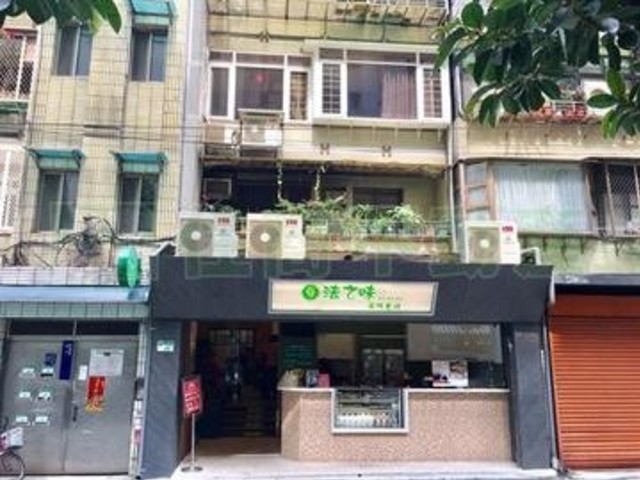 Songshan - 台北市松山區南京東路, Songshan District 01
