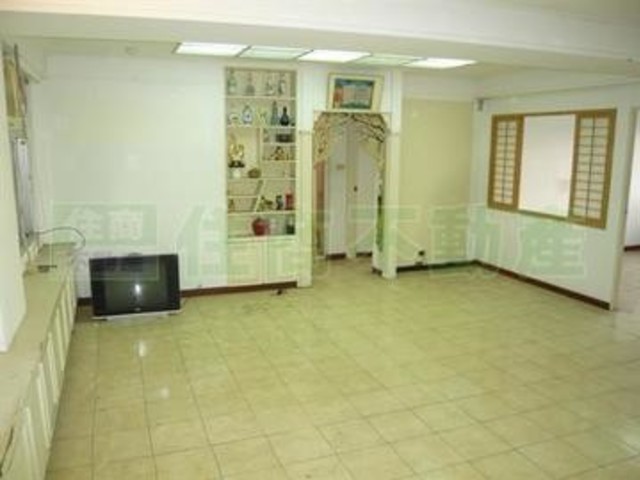 Daan - 台北市大安區忠孝東路, Daan District 01