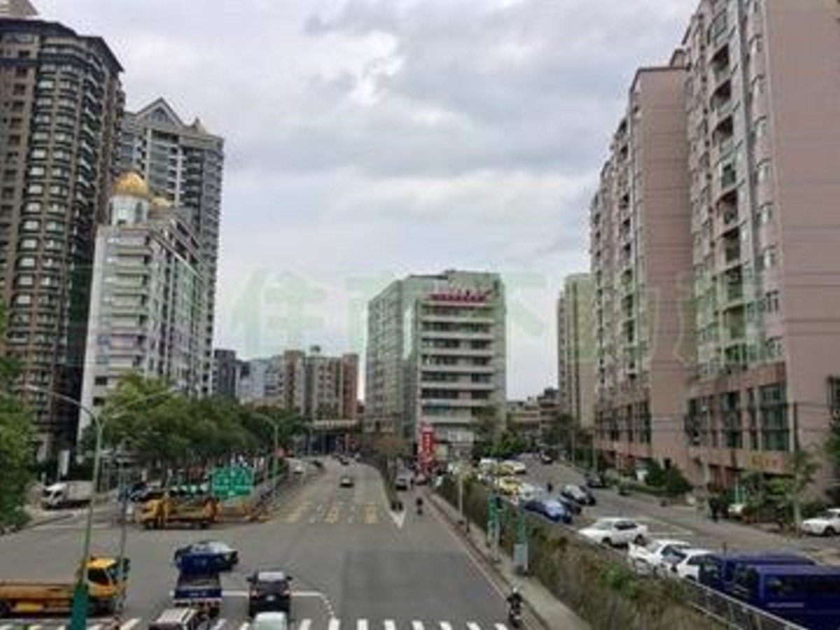 Xindian - 新北市新店區寶興路, Xindian District 01