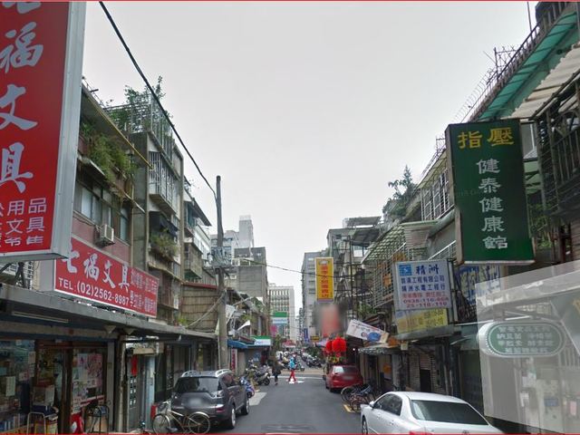 Zhongshan - No. XX, Lane 330, Songjiang Rd, Zhongshan District, Taipei City, Taiwan 104 01