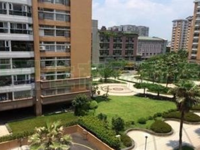 Songshan - 台北市松山區延壽街, Songshan District 01