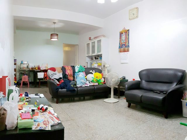 Xinyi - No. XX, Lane 200, Yongji Rd, Xinyi District, Taipei City, Taiwan 110 01
