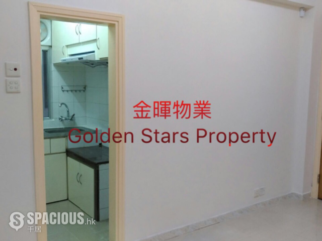 Sai Ying Pun - 2-4, Eastern Street 01