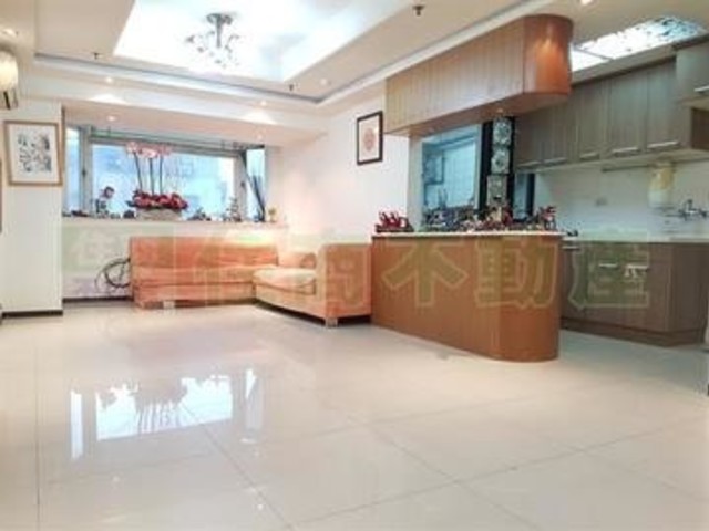 Songshan - 台北市松山區光復北路, Songshan District 01
