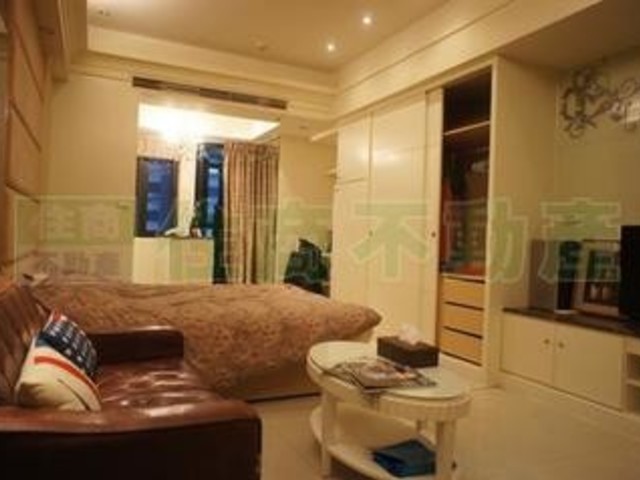 松山区 - 105台湾台北市松山區南京東路五段 01