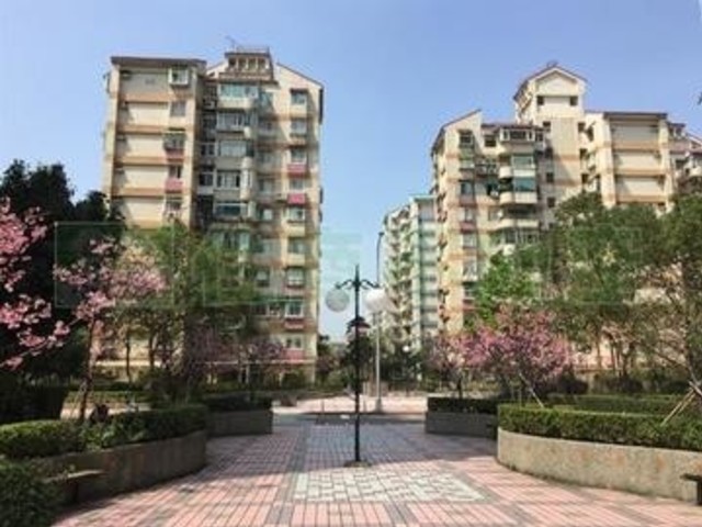 Zhongshan - 台北市中山區敬業三路, Zhongshan District 01
