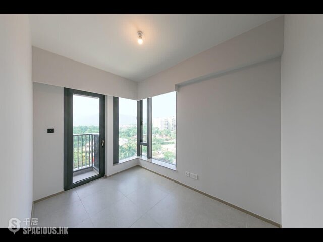 Yuen Long - Atrium House 01