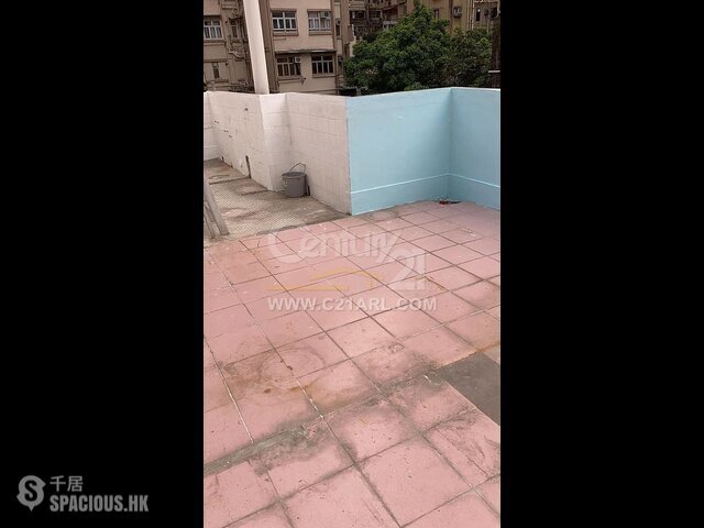 Sai Ying Pun - 48-50, Second Street 01