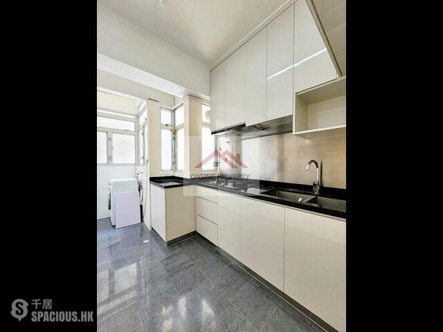 Causeway Bay - Grand View House 01