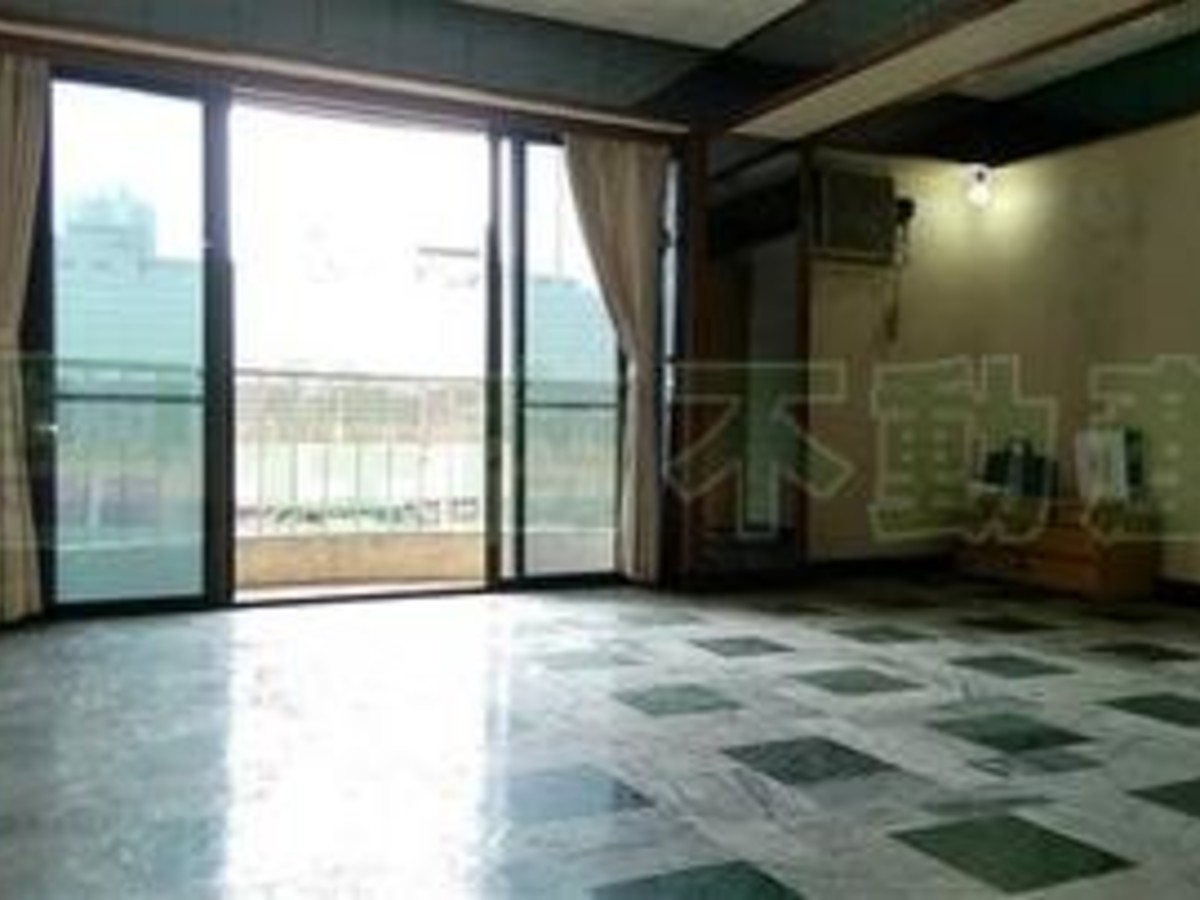 信義區 - 105台灣台北市松山區市民大道 01