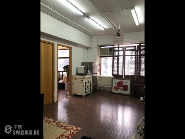 Sai Ying Pun - Kenbo Commercial Building 01