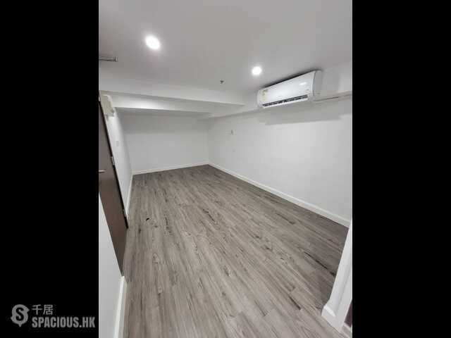 Sheung Wan - 10, Lok Ku Road 01