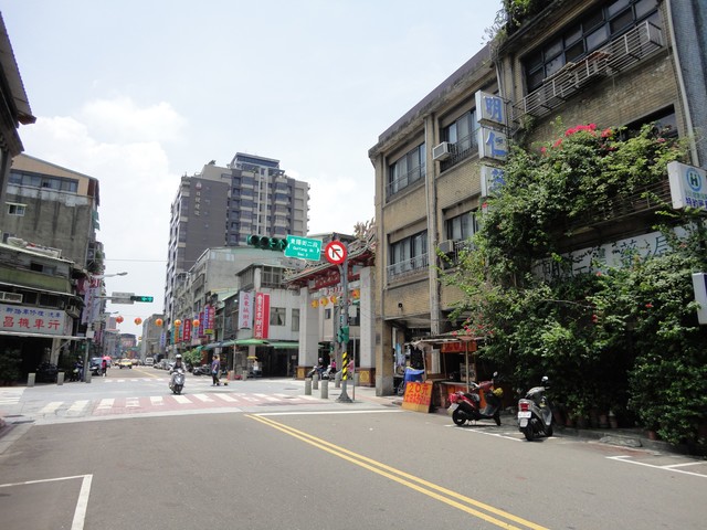 Wanhua - No. XX, Section 1, Xiyuan Rd, Wanhua District, Taipei City, Taiwan 108 01