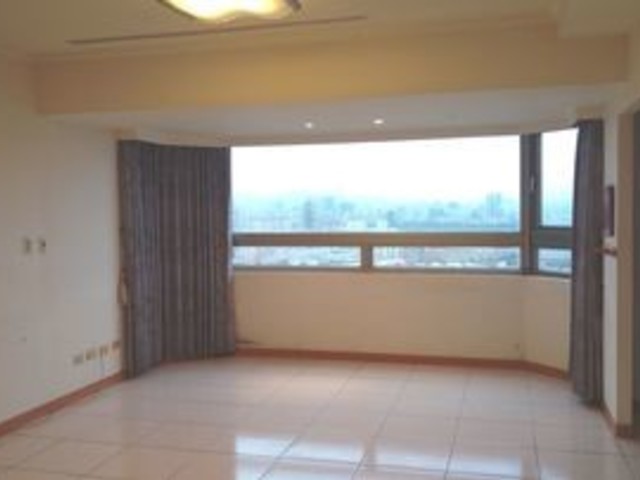 Banqiao - 新北市板橋區民生路, Banqiao District 01