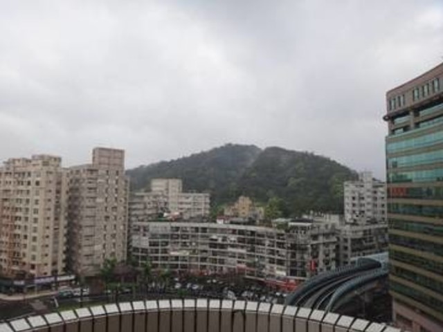 Neihu - 台北市內湖區民權東路, Neihu District 01