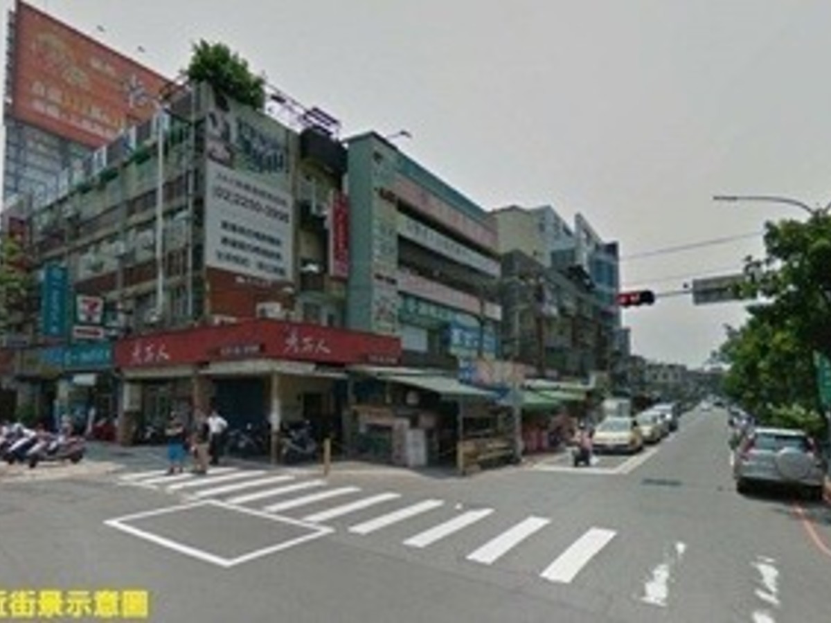 新莊區 - 242台灣新北市新莊區長青街 01