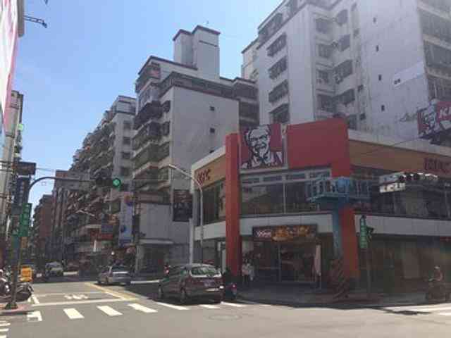 新庄区 - 242台湾新北市新莊區中和街 03
