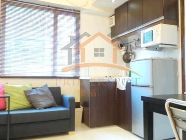 Central - 38, Cochrane Street 01