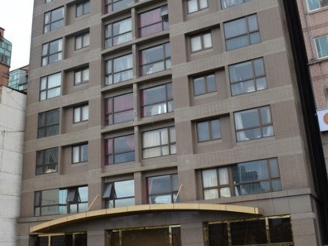 Songshan - No. XXX, Section 4, Bade Rd, Songshan District, Taipei City, Taiwan 105 01