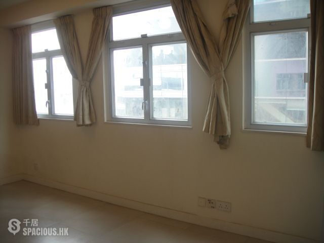 Sai Ying Pun - General Building 01