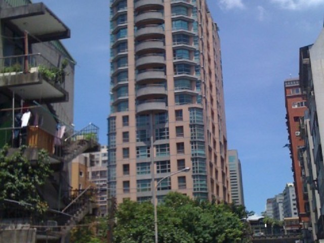 Daan - No. XX, Section 3, Heping East Road, Da’an District, Taipei City, Taiwan 106 01