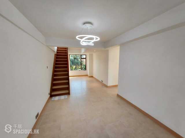 Yau Yat Chuen - Moon Villa 01